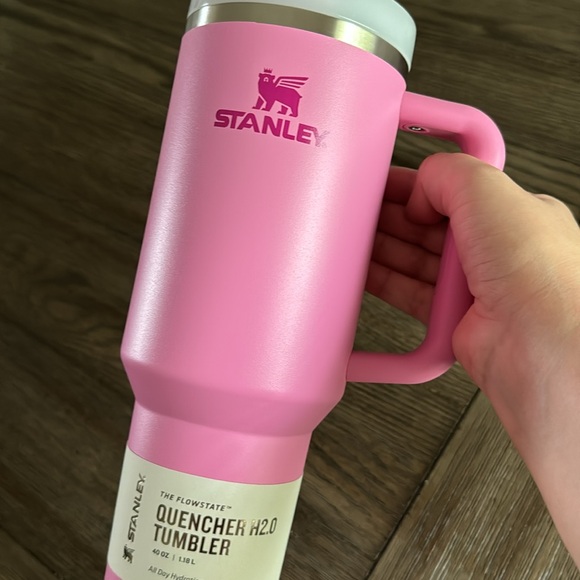 Stanley 40oz. Quencher H2.0 FlowState Tumbler - Picture 3 of 7
